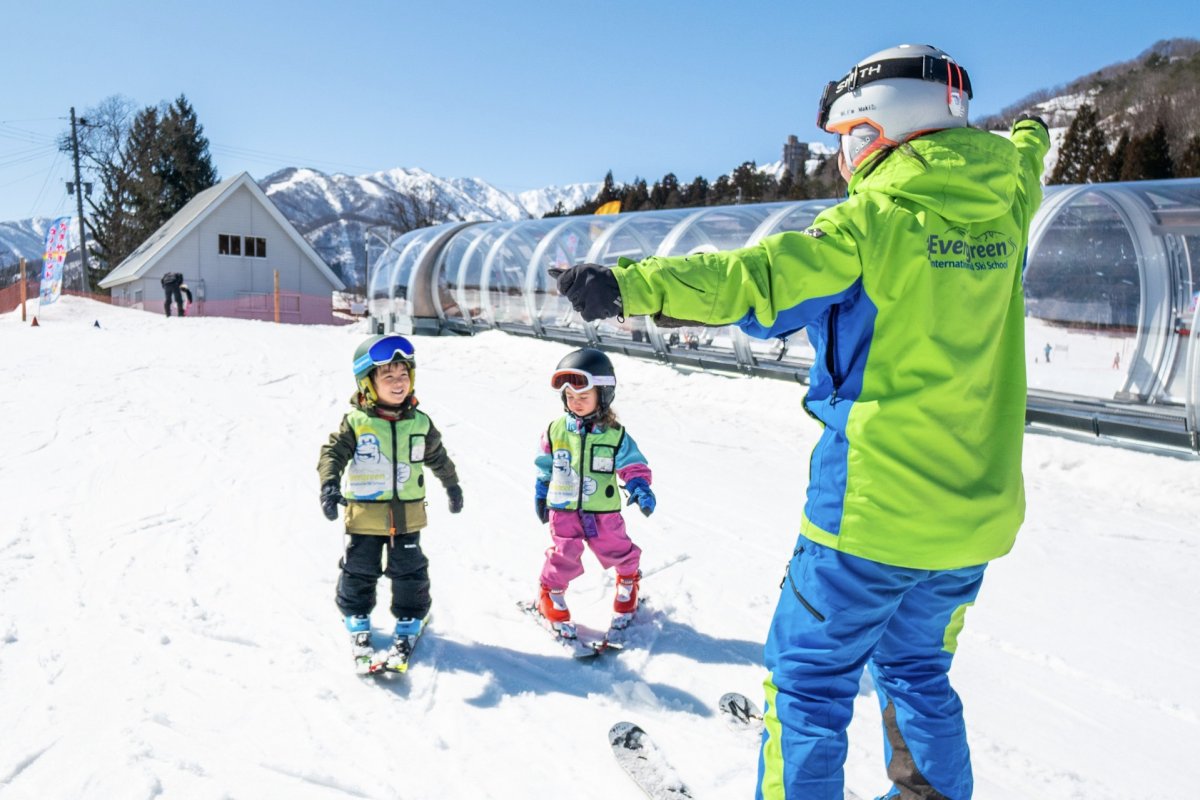 Hakuba Happo One HISS Group Lessons